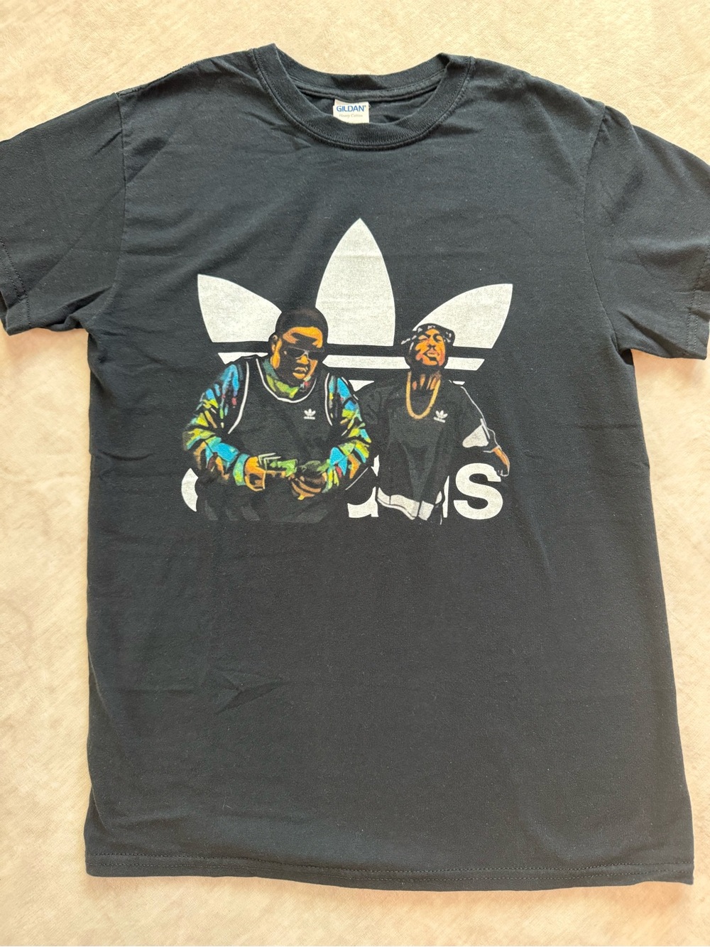 Gildan Black T-Shirt featuring Biggie and Tupac Adidas Graphic Rapper Concert